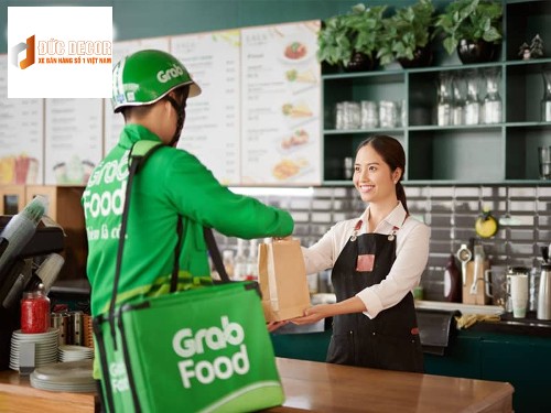 Grab Food nhận đơn từ cửa hàng