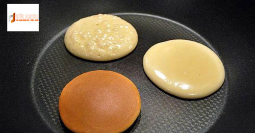 Cách làm bánh mì bằng chảo chống dính